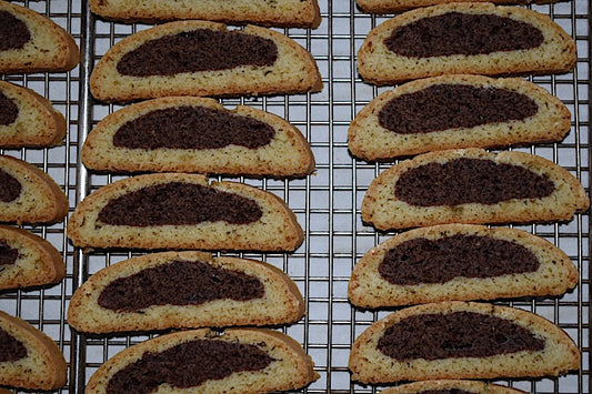 Cocoa Eyes - Heart of the Loaf