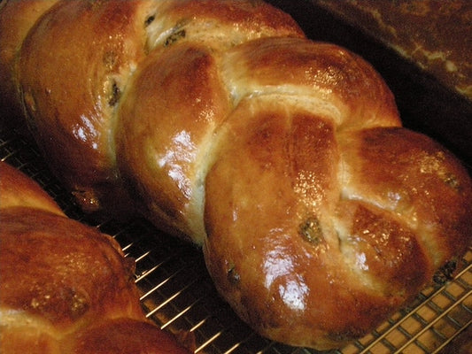 SPECIAL: Brioche Cinnamon/Sour Cream Coffeecake & 2 Citrus Brioche