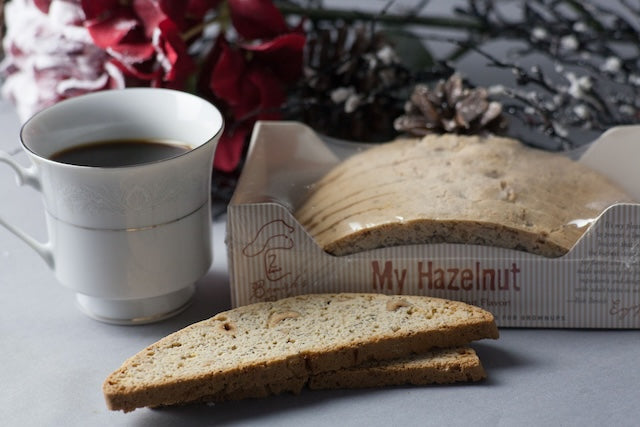My Hazelnut - 8 Slice Tray